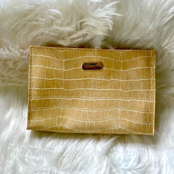 Vegan Faux Leather Makeup Cosmetic Bag Tan - Picture 1 of 9